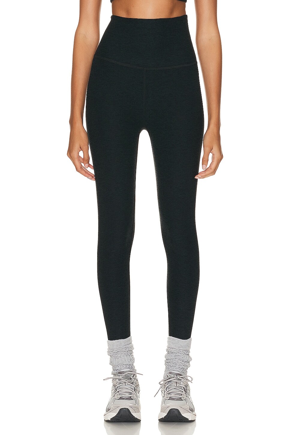 

Леггинсы Beyond Yoga Spacedye Well Rounded Stirrup Legging, цвет Darkest Night