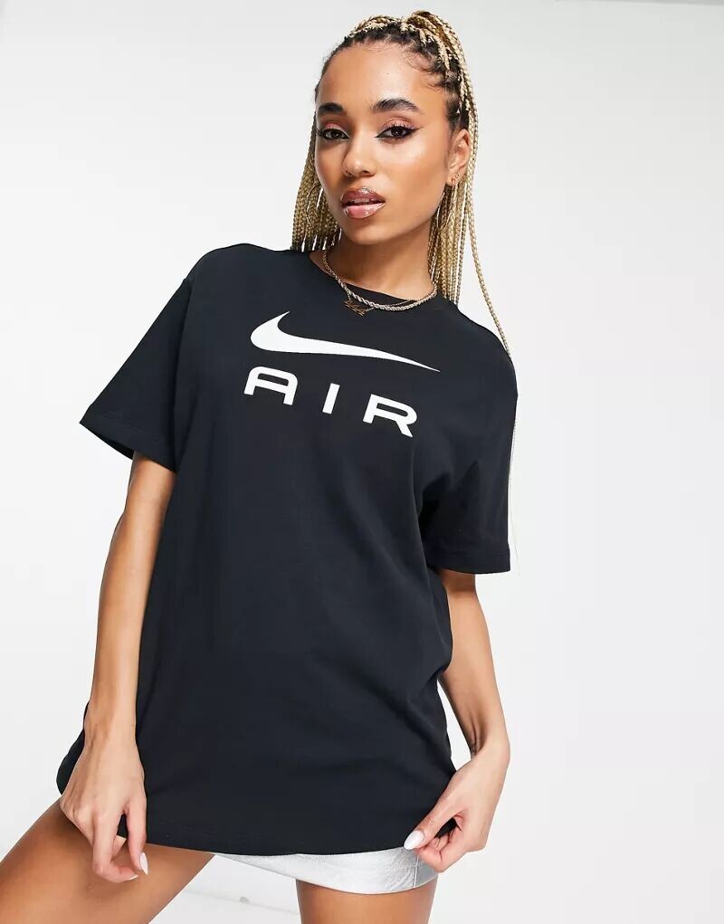 

Черная футболка бойфренда Nike Air