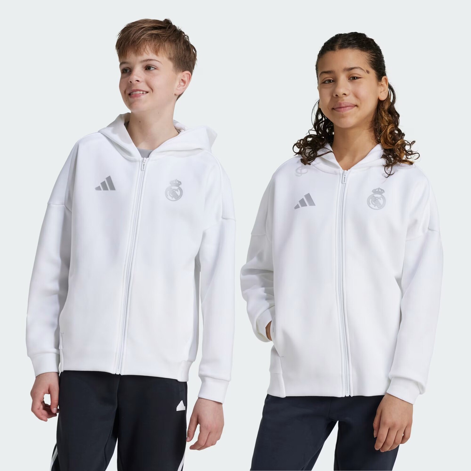

Детская куртка Real Madrid Anthem Adidas, цвет White