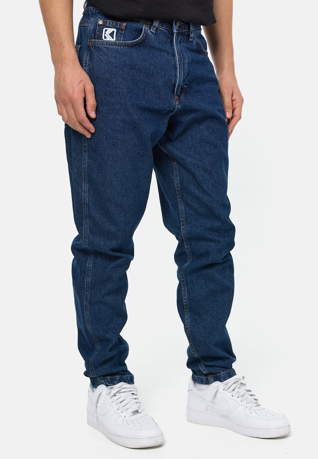 

Джинсы Tapered Karl Kani