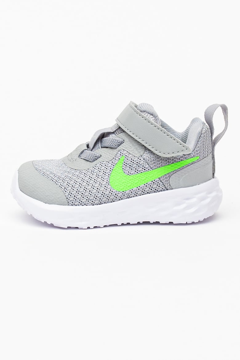 Легкие спортивные кроссовки Revolution 6 на липучке Nike, серый