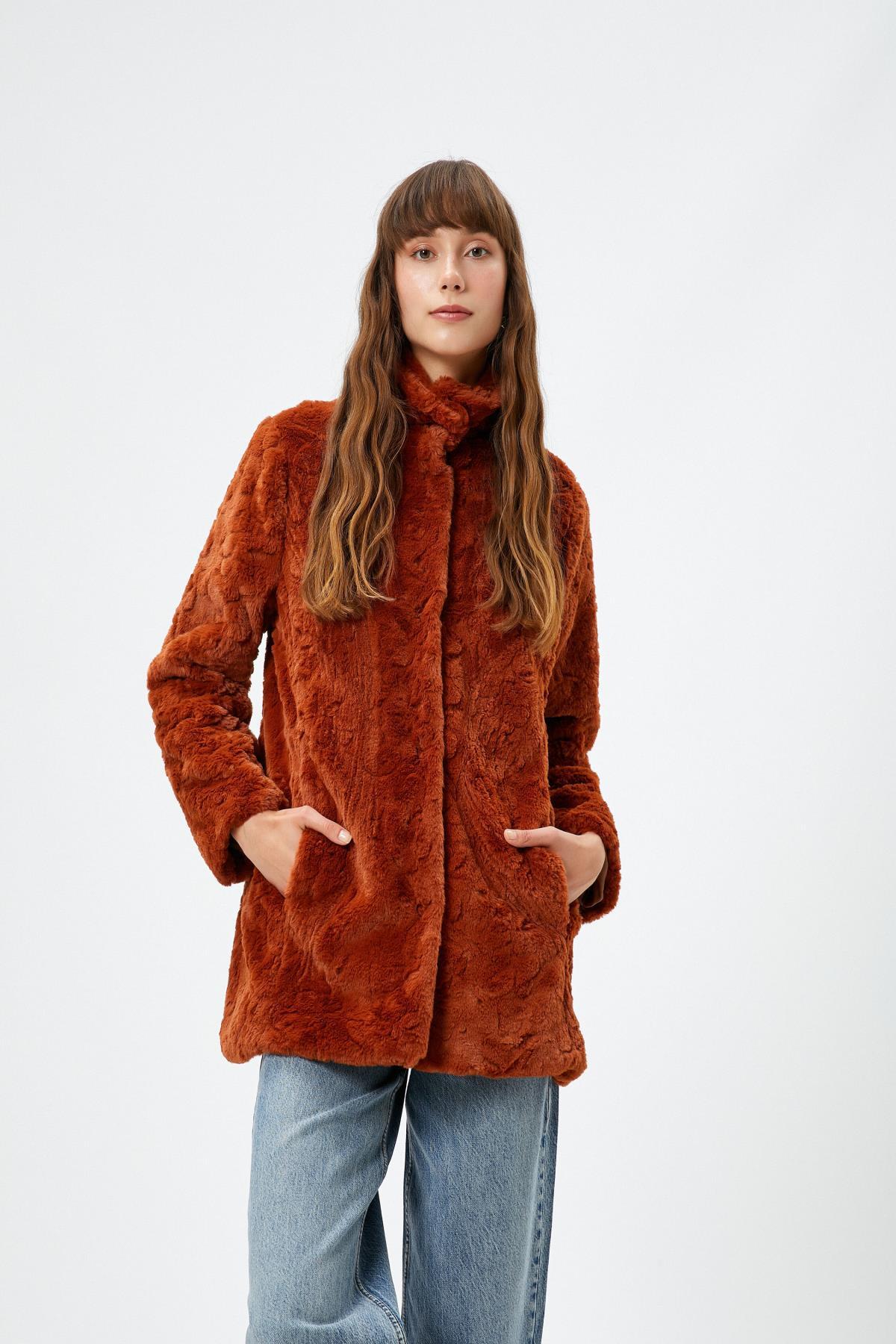 цена Женское плиточное пальто Koton, оранжевый