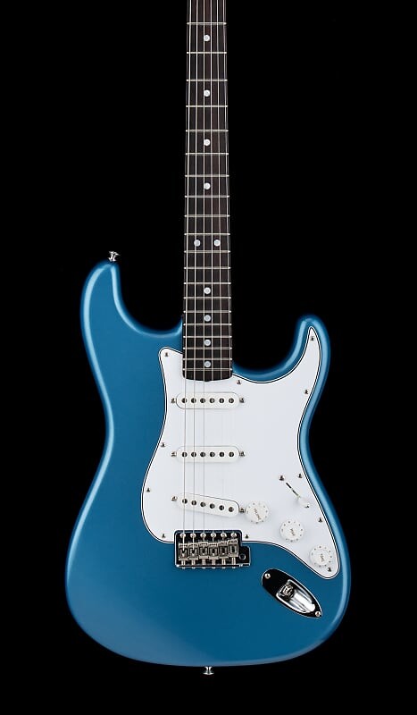 

Электрогитара Fender Custom Shop Empire 67 Stratocaster NOS - Lake Placid Blue #74779