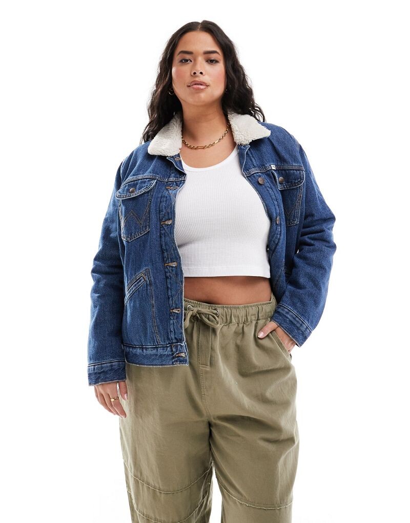 

Темно-синяя джинсовая куртка на подкладке из шерпы Wrangler plus