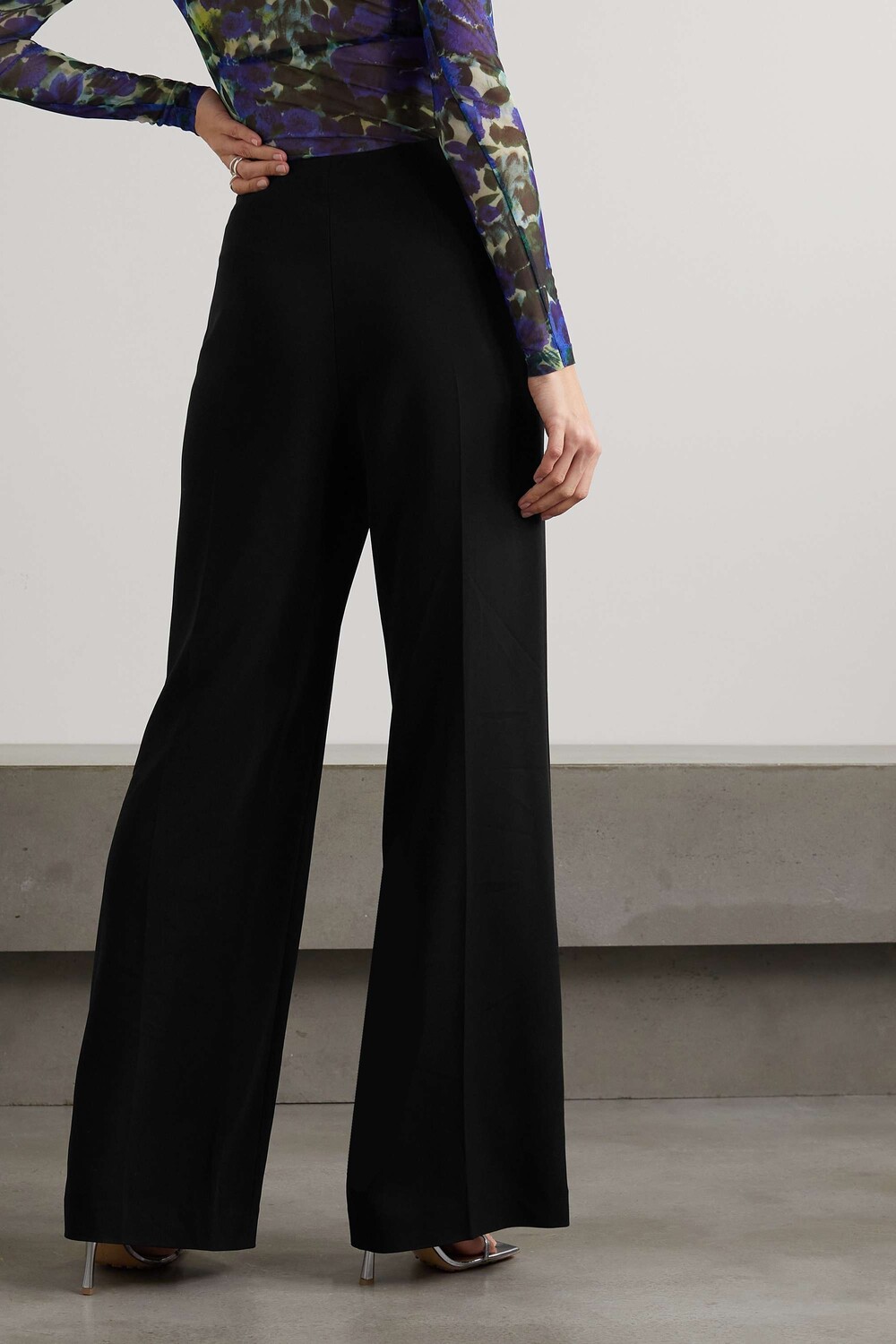 

ROLAND MOURET Широкие брюки из эластичного кади, черный