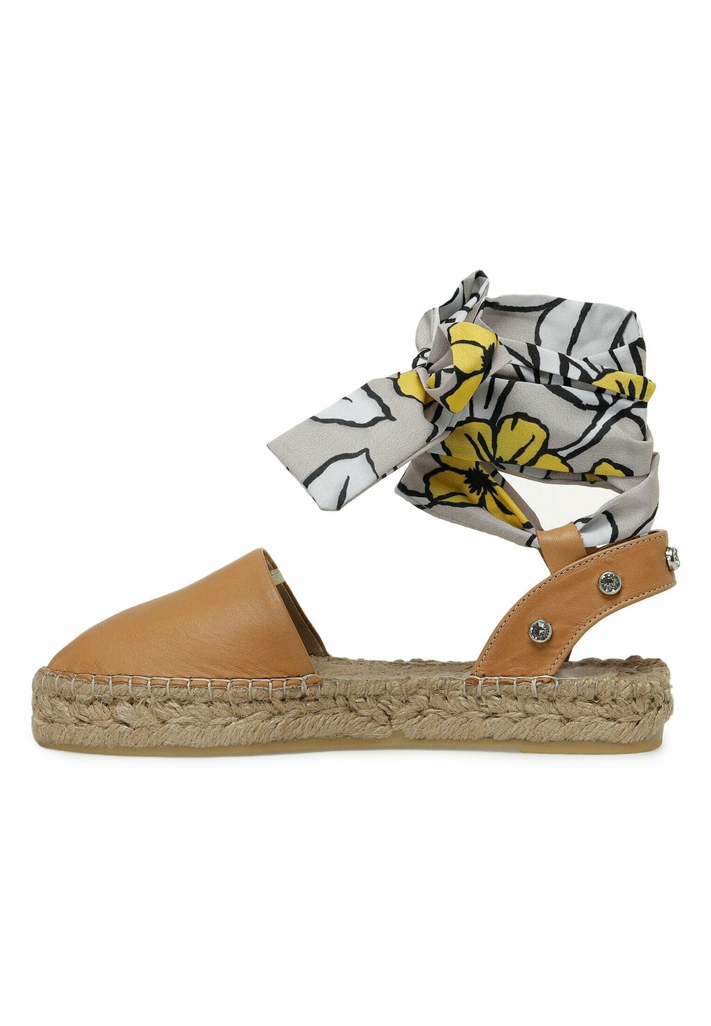 

Эспадрильи Nine West