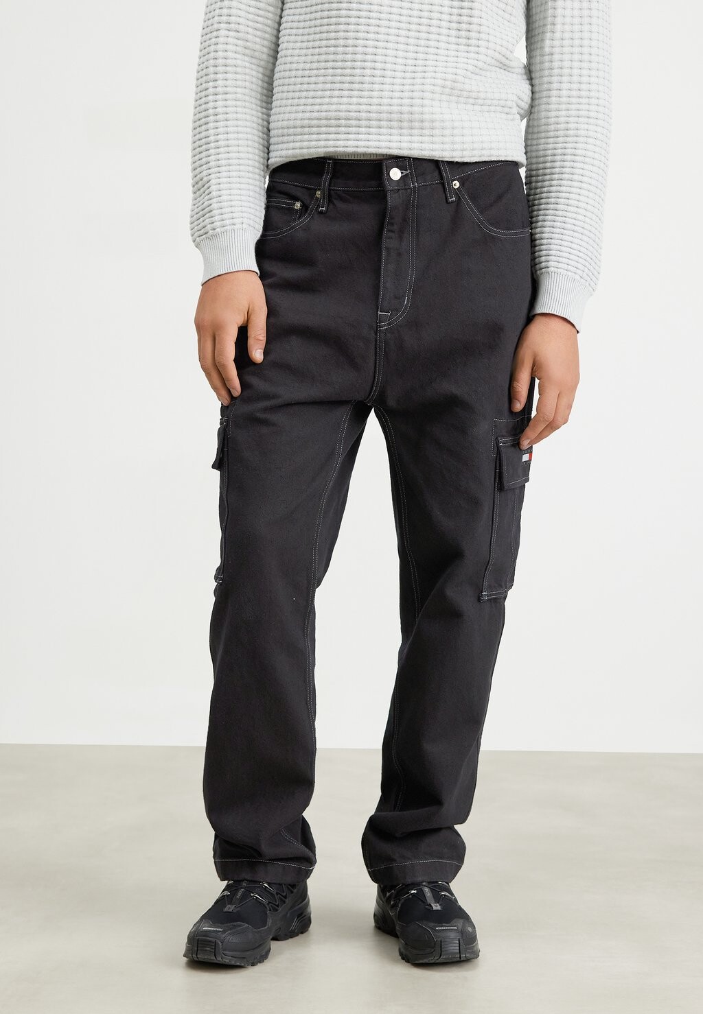 

Джинсы прямые Tommy Jeans ARCHIVE CARPENTER UNISEX, цвет denim black