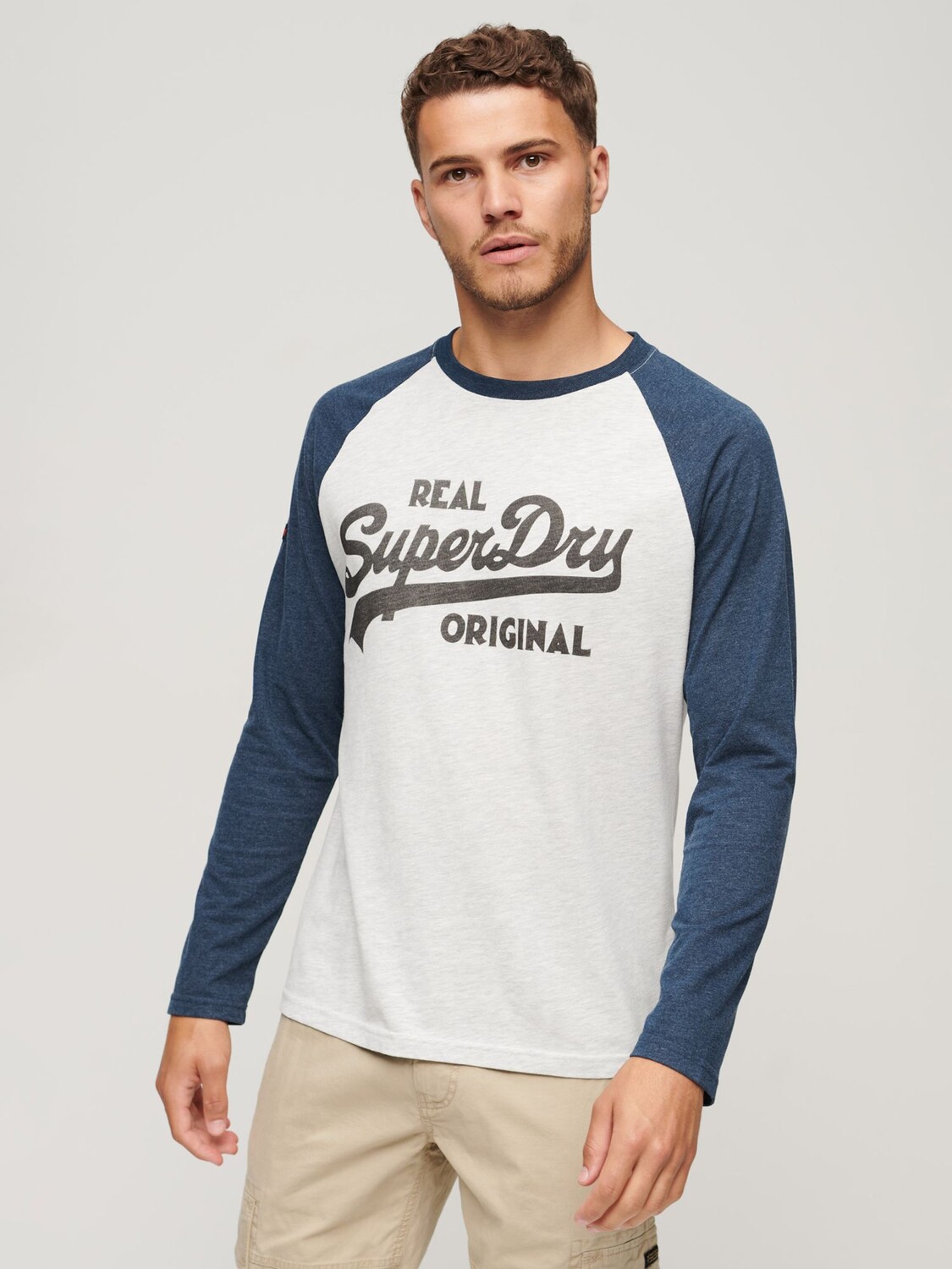 

Топ Superdry Athletic Vintage Logo с длинным рукавом реглан, ледниково-серый/темно-синий