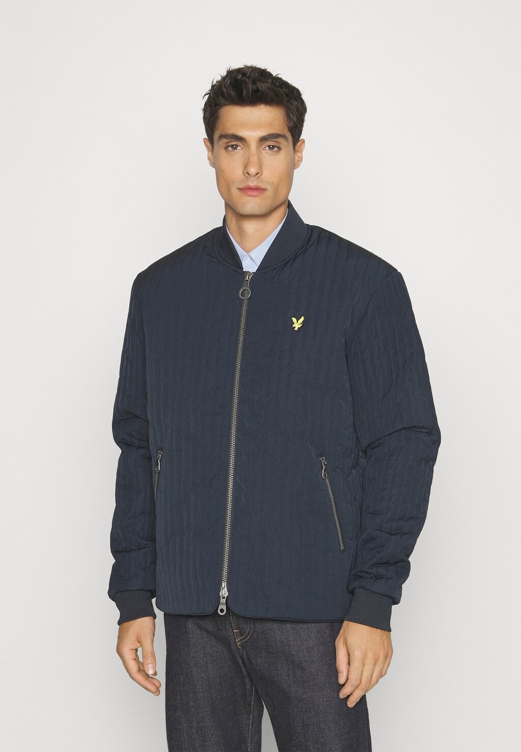 

Демисезонная куртка Lyle & Scott