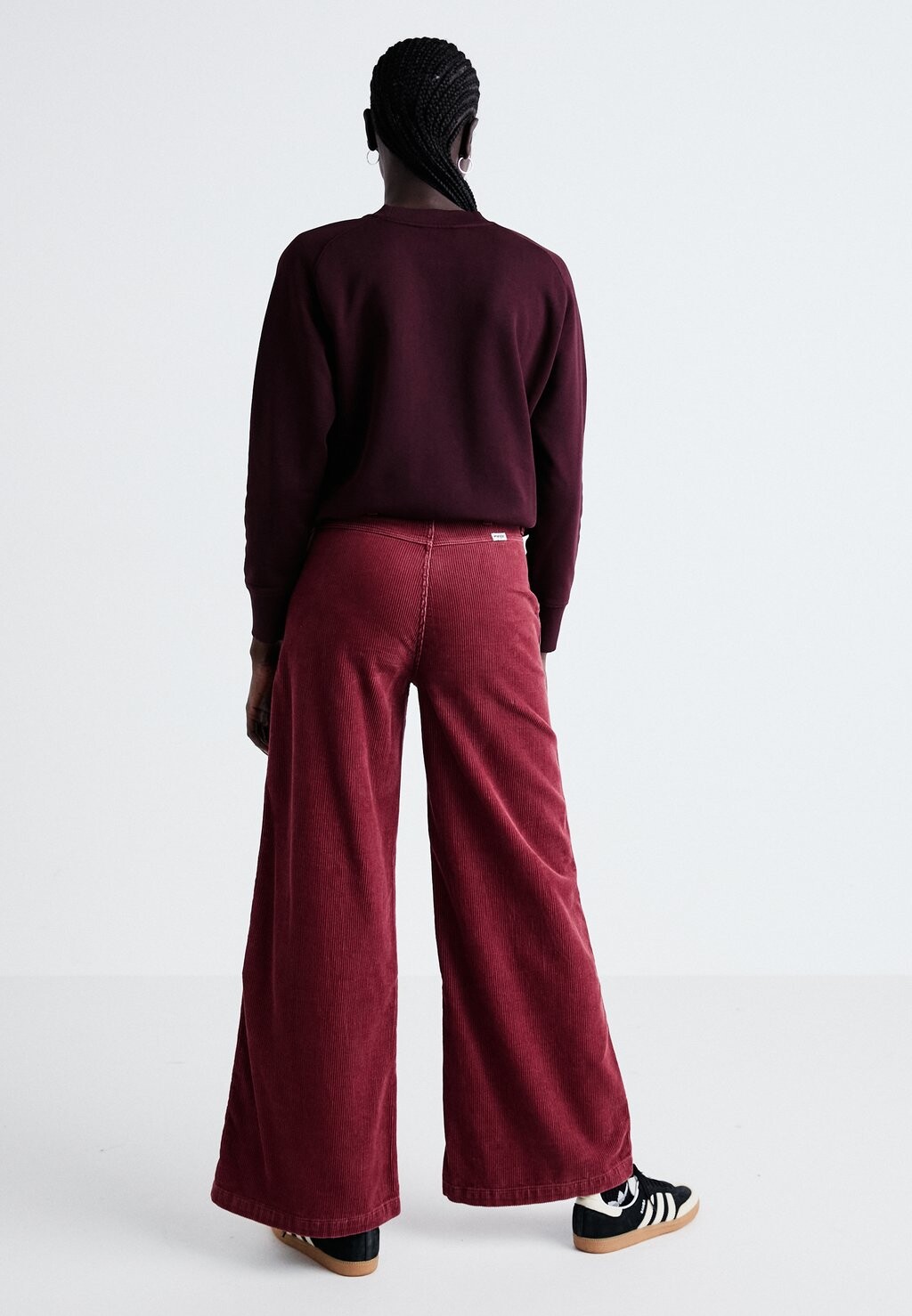 

Брюки TROUSER Wrangler, медь