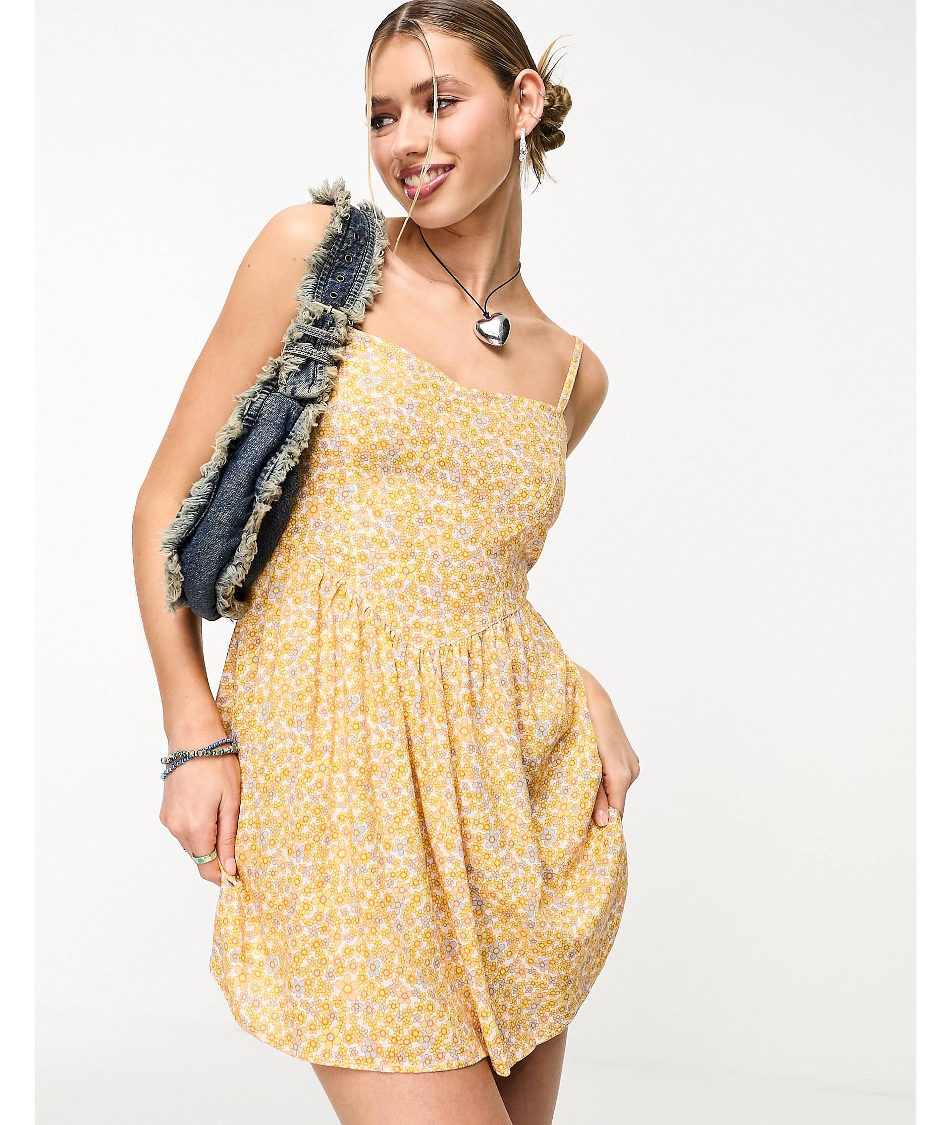 Желтое платье мини с цветочным принтом Motel ditsy сумки для детей erichkrause рюкзак easyline garden flower 6 л