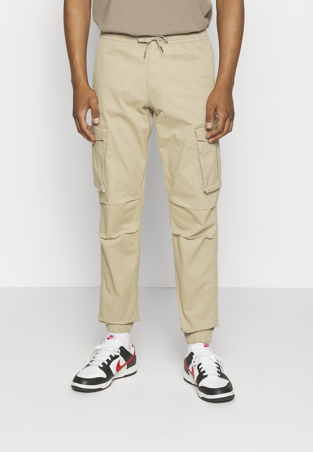

Брюки карго JPSTKANE JJNOAH CUFFED Jack & Jones, твил