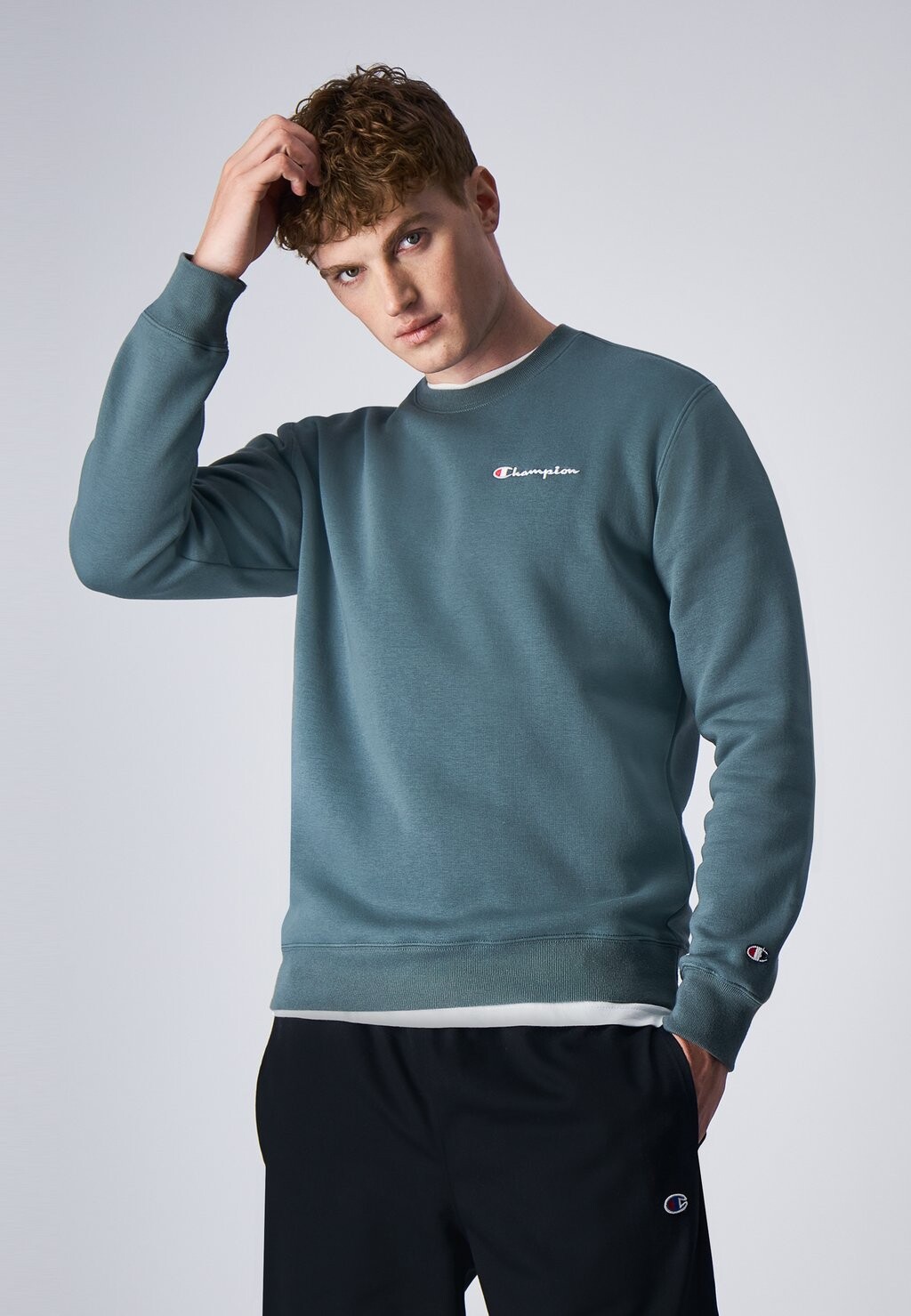 

Толстовка Classic Crewneck Small American Logo Champion, зеленый