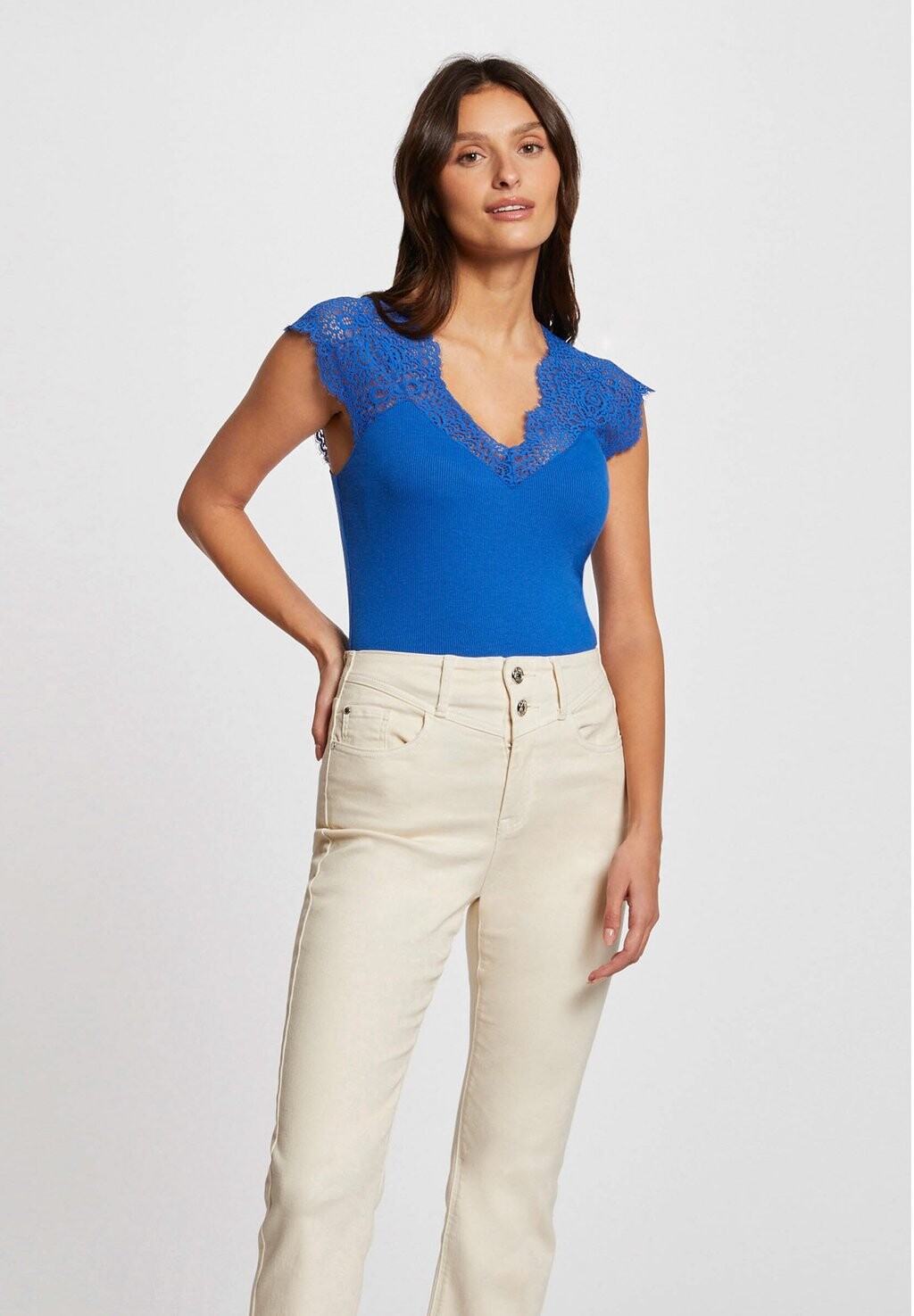 

Блузка WITH WIDE STRAPS AND LACE Morgan, цвет bleu
