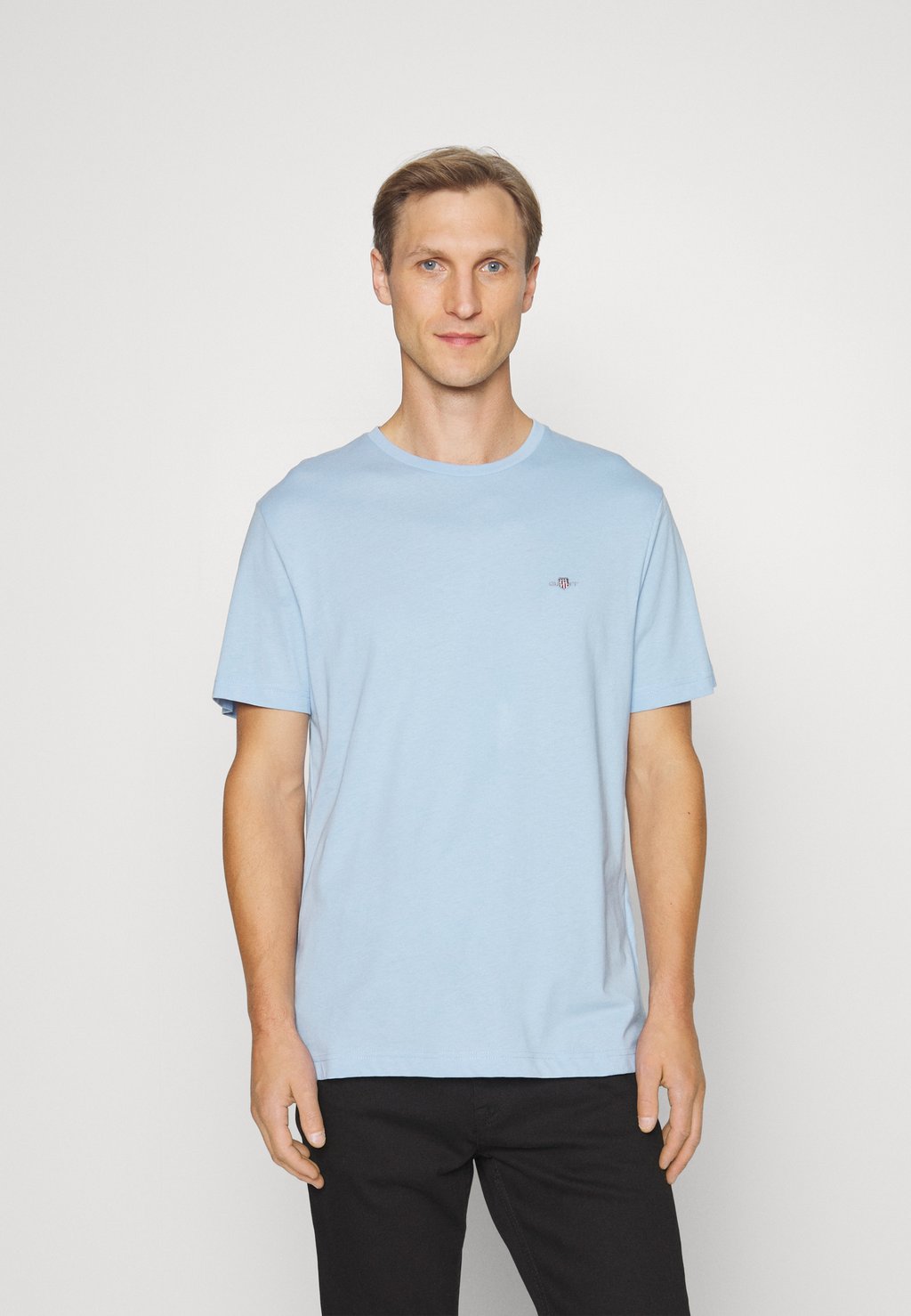 Базовая футболка REG SHIELD GANT, капри синий базовая футболка reg shield gant цвет mottled blue
