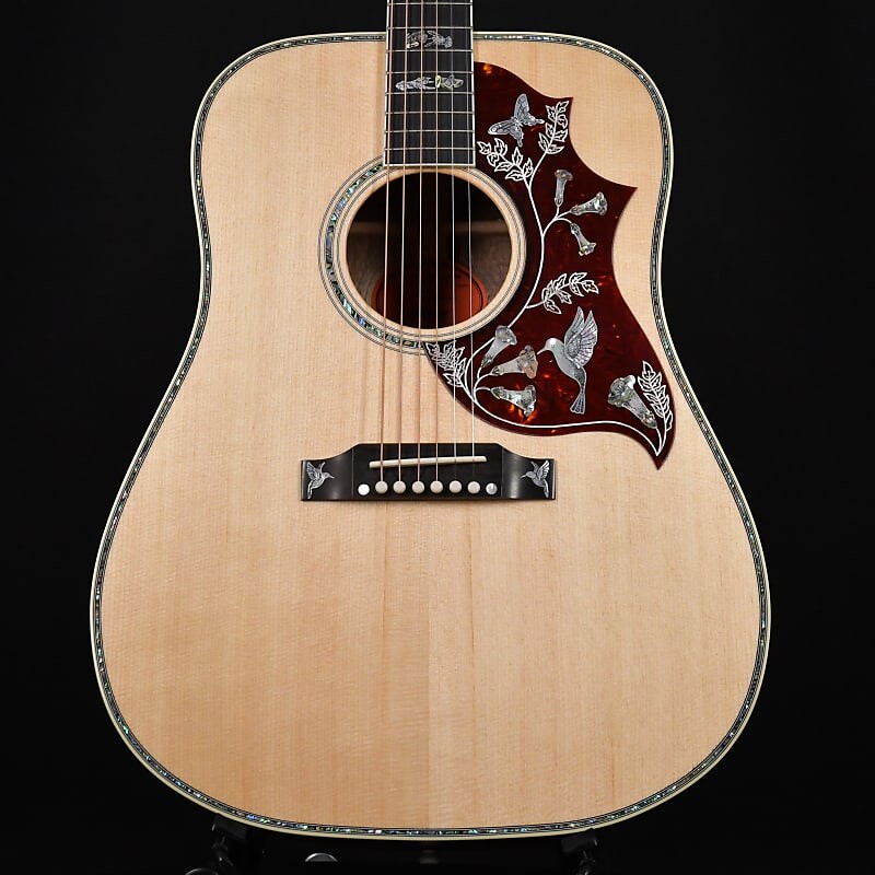 

Акустическая гитара Gibson Gibson Custom Shop Hummingbird Custom Koa Antique Natural 2023