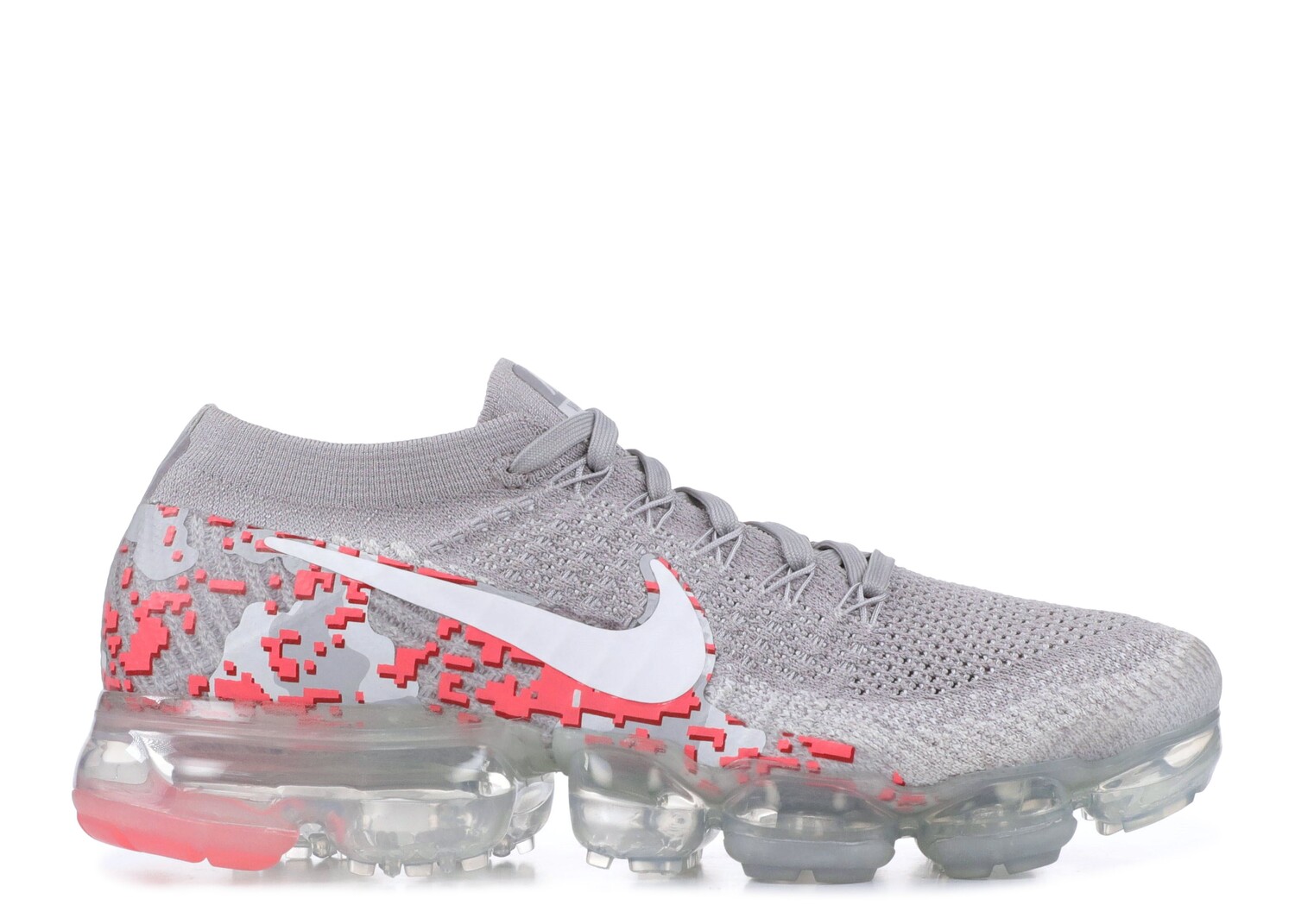 

Кроссовки Nike Wmns Vapormax Flyknit 'Camo', серый