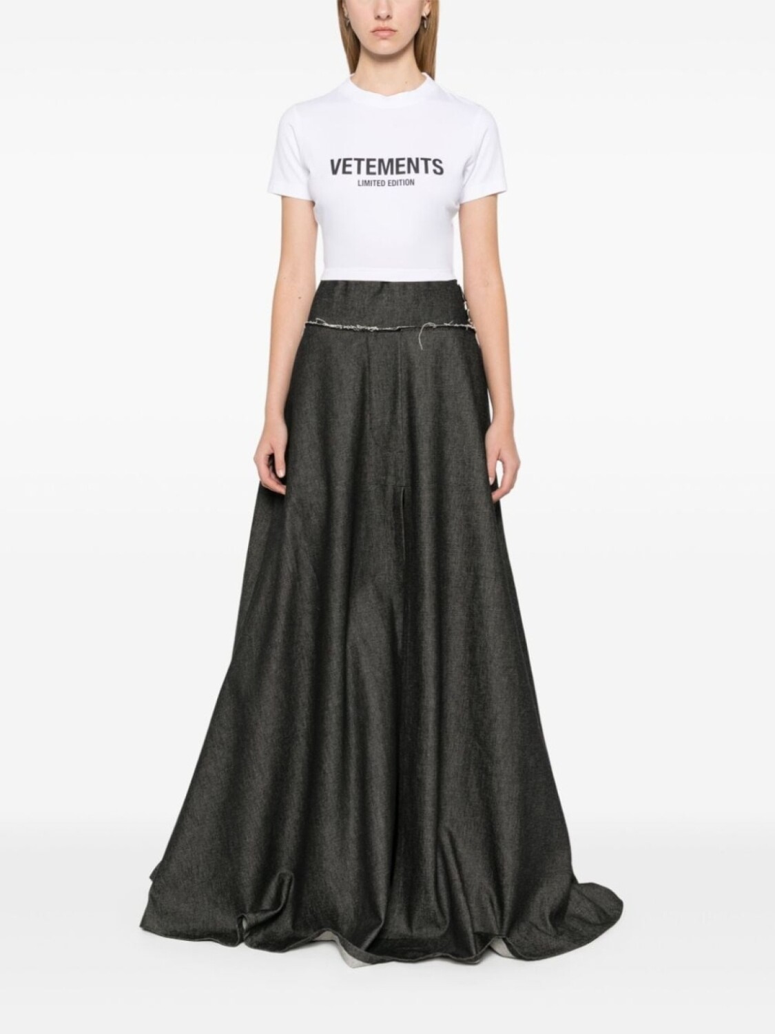 

VETEMENTS укороченная футболка с логотипом, белый