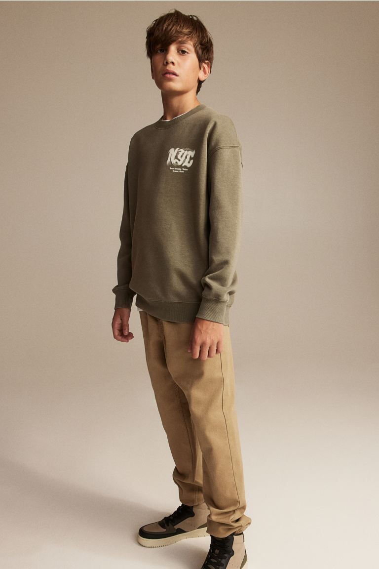 

Комфортные джоггеры из эластичного денима H&M