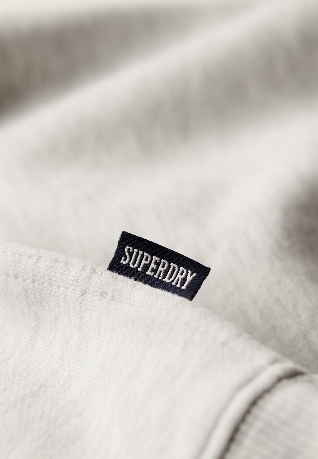 

Толстовка ESSENTIAL LOGO CREW Superdry, светло-серый