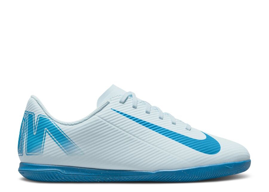 

Кроссовки Nike Mercurial Vapor 16 Club IC GS, цвет Mad Ambition Pack