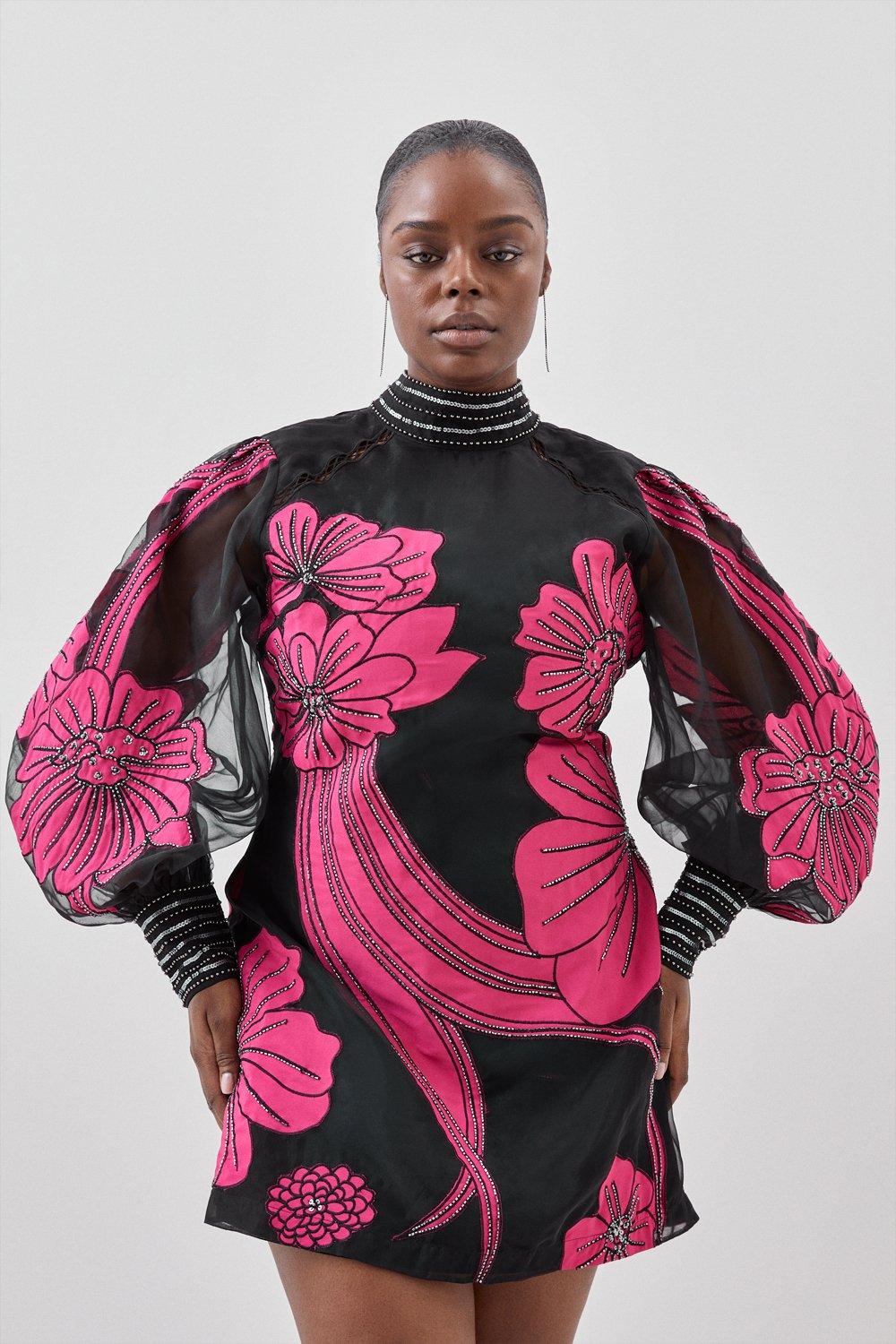 цена Плюс размер Тканое мини-платье из органди с цветочным принтом и аппликацией Karen Millen, черный