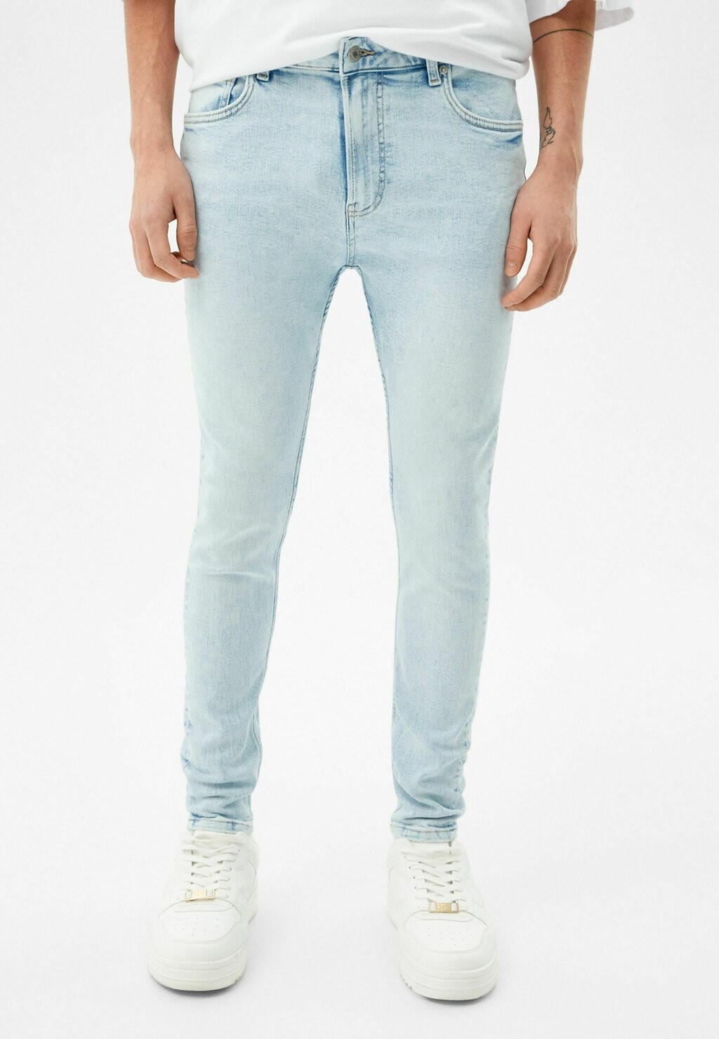 

Джинсы скинни Bershka