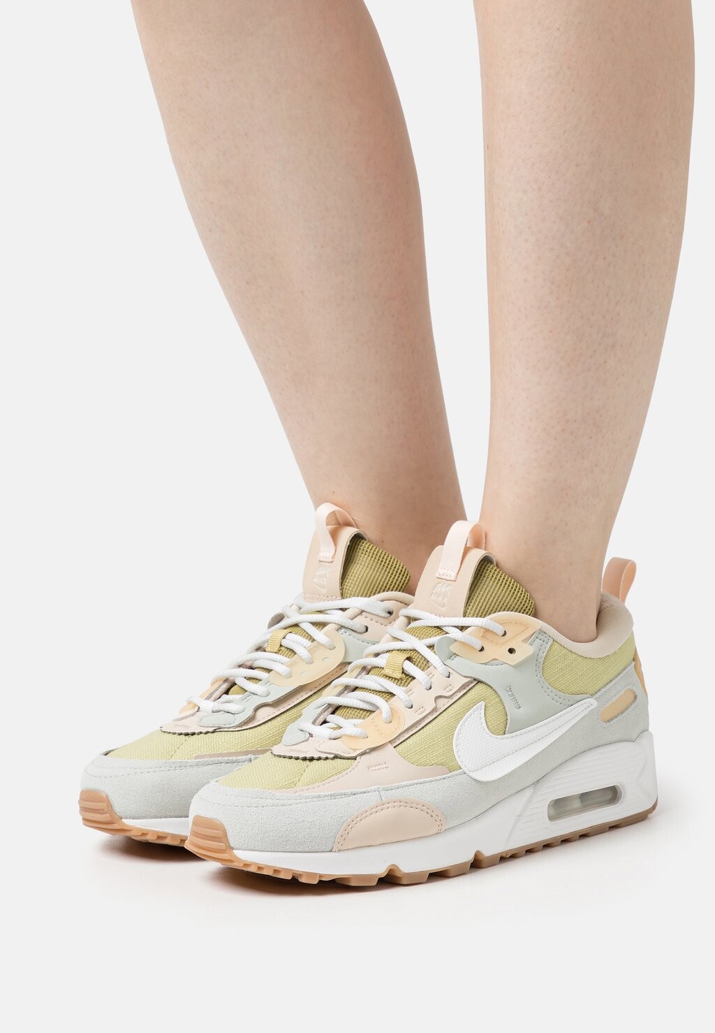 

Кроссовки Nike Air Max 90 Futura Min, светло-желтый / белоснежный