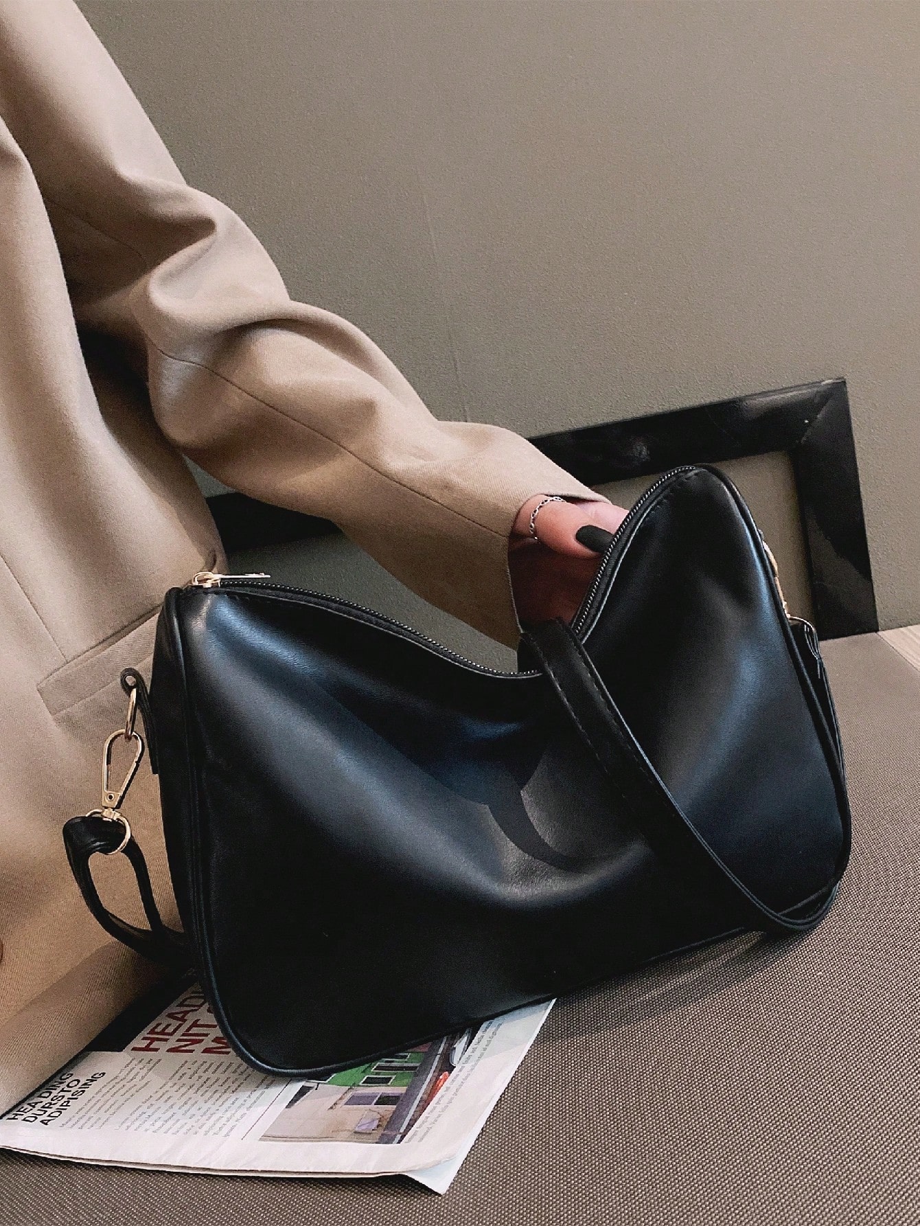 Минималистская сумка-мешок, черный минималистская сумка хобо коричневый