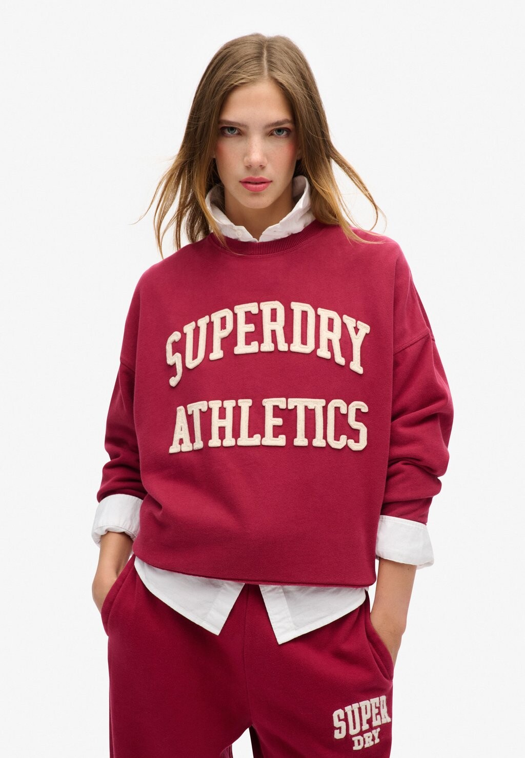 

Толстовка Superdry, красный