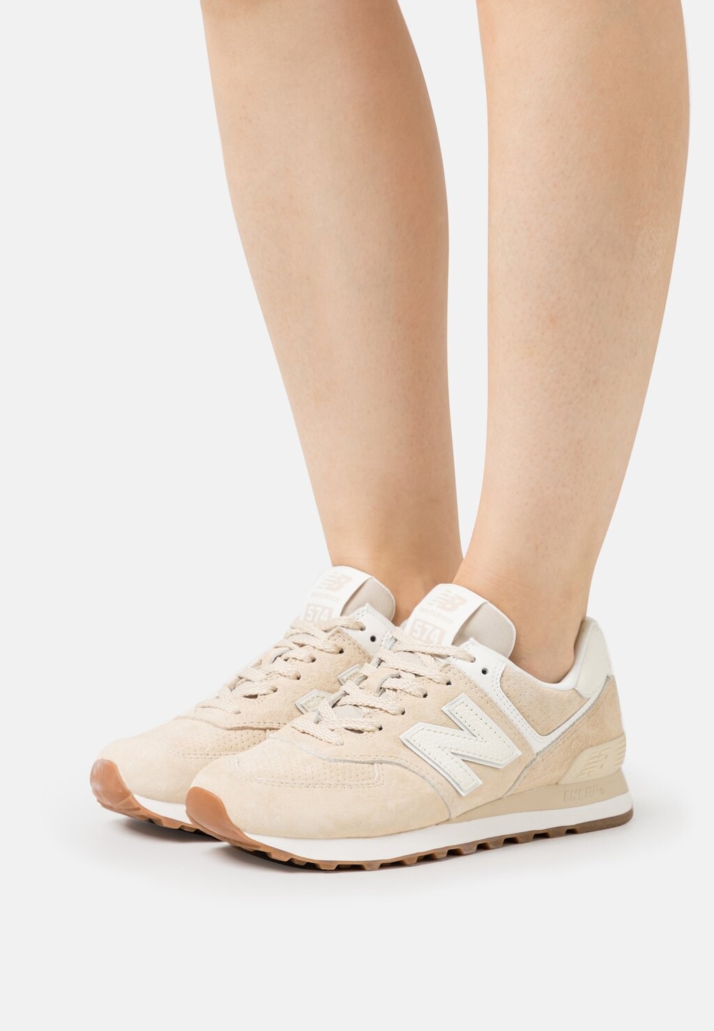 

Кроссовки New Balance