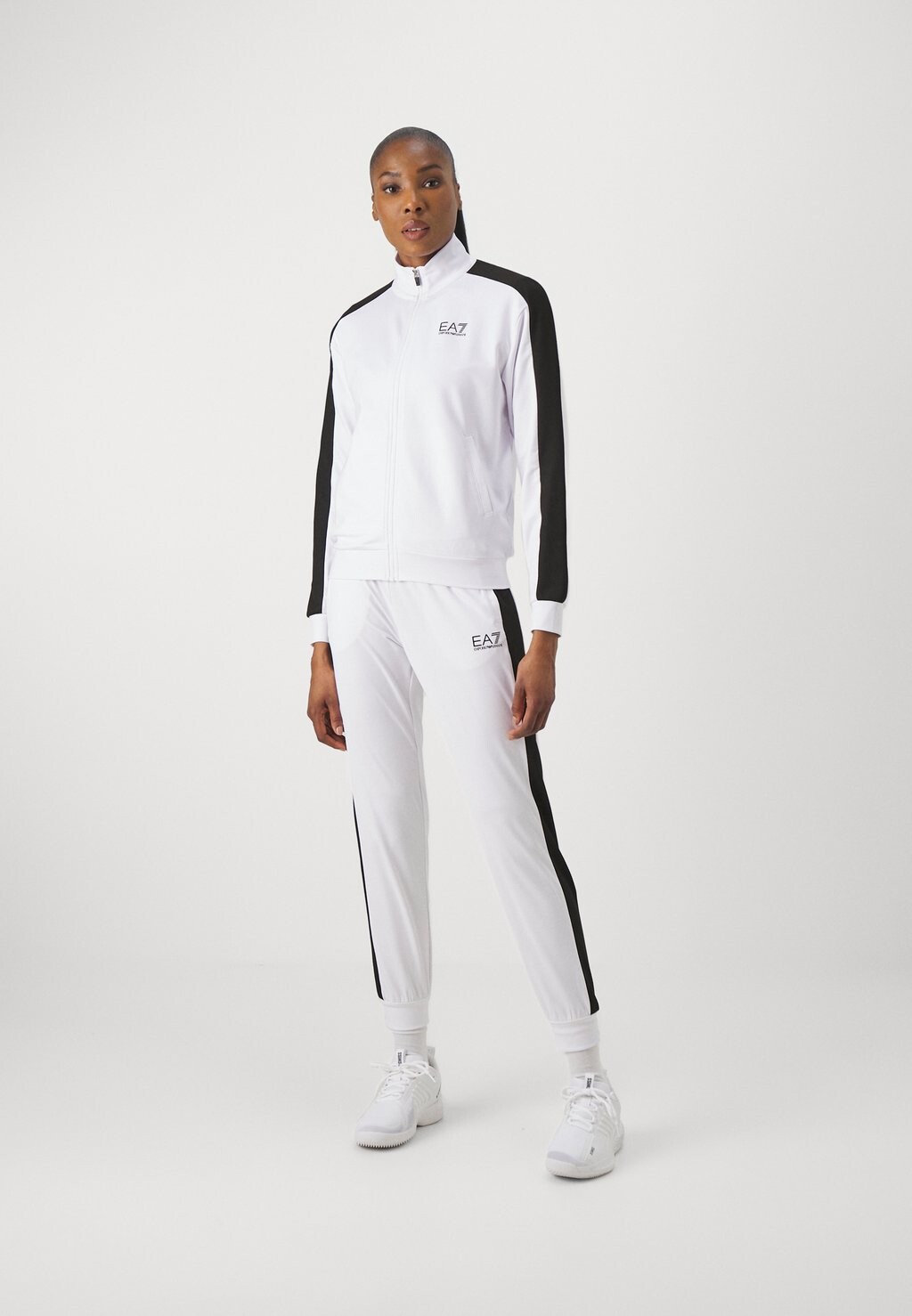 

Спортивный костюм TENNIS PRO FREESTYLE EA7 Emporio Armani, цвет white