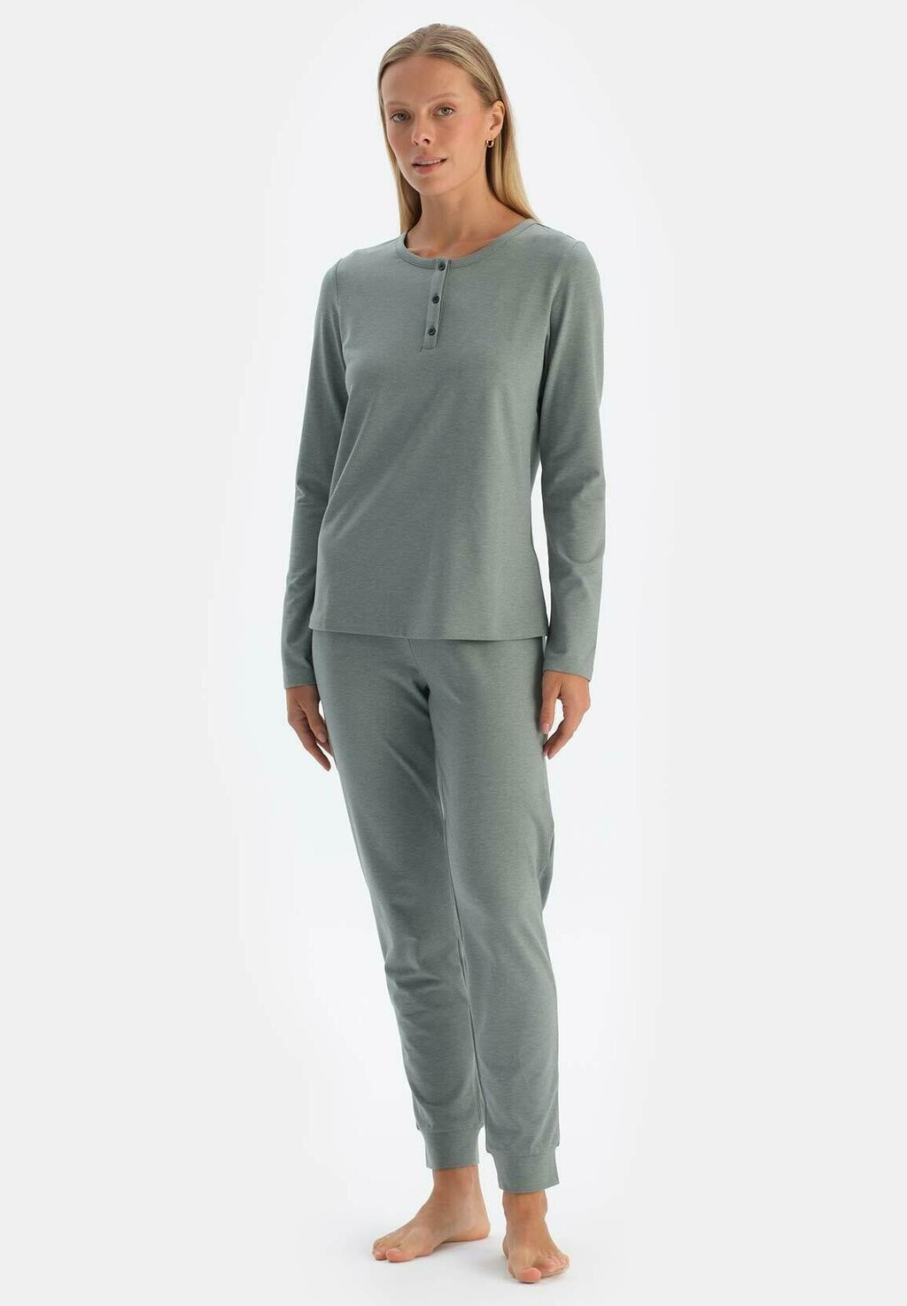 

Верх пижамы LONG SLEEVE REGULAR DAGI, зеленый