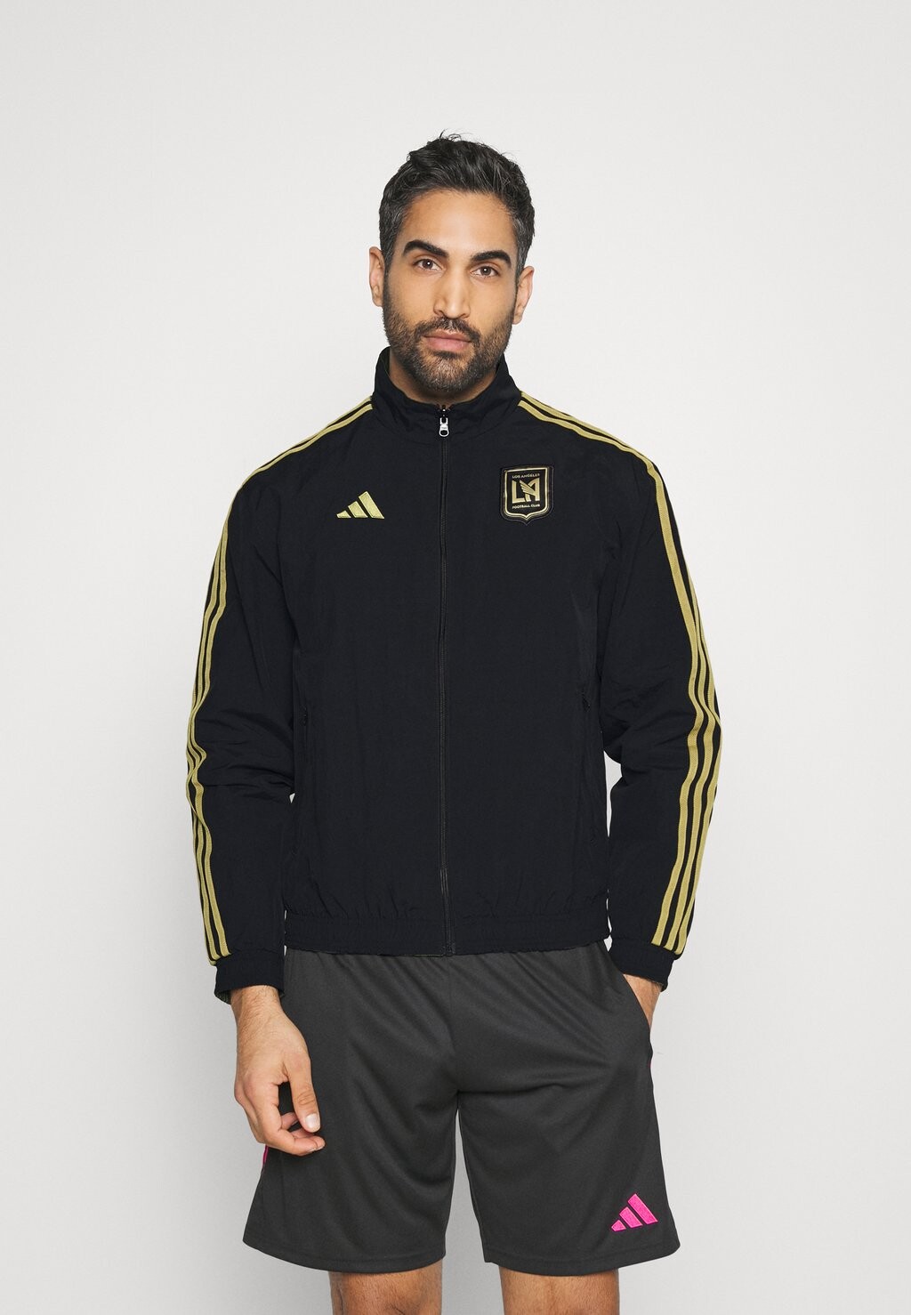 

Спортивная куртка Adidas