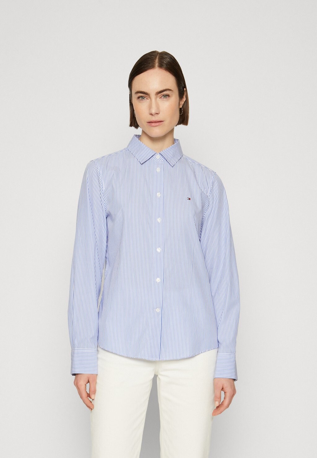 

Блузка-рубашка ESSENTIAL REGULAR SHIRT Tommy Hilfiger, цвет blue spell