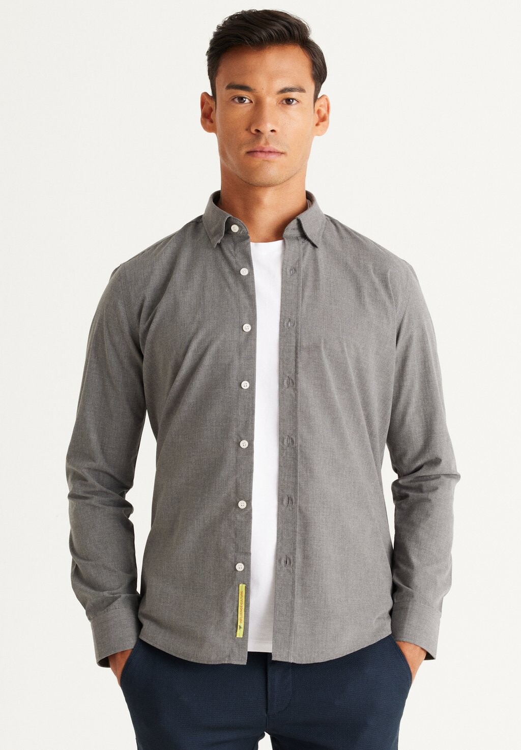 

Рубашка PAINTED YARN AC&CO / ALTINYILDIZ CLASSICS, цвет Slim Fit Painted Yarn Shirt
