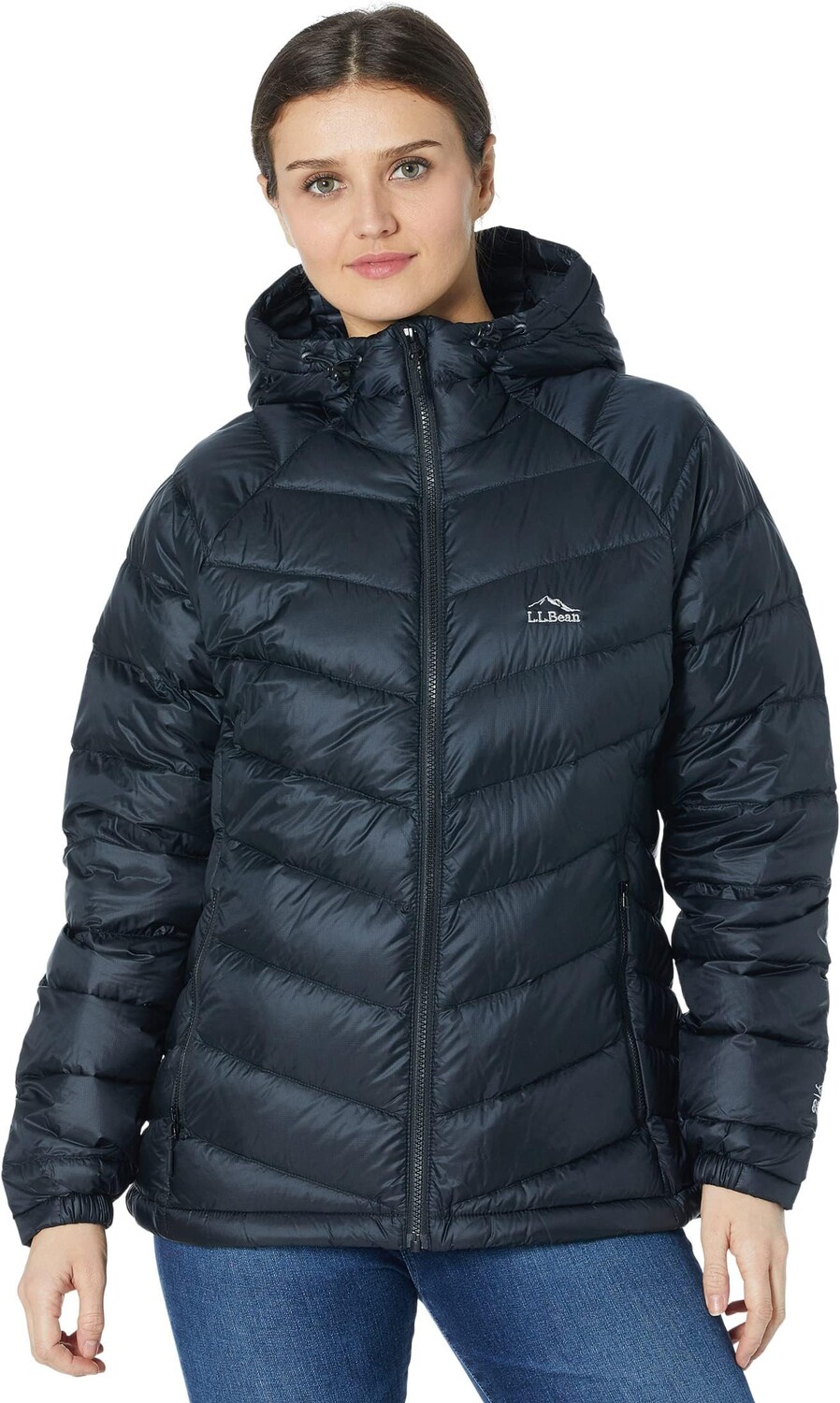 

Пуховик Petite Ultralight 850 с капюшоном L.L.Bean, черный
