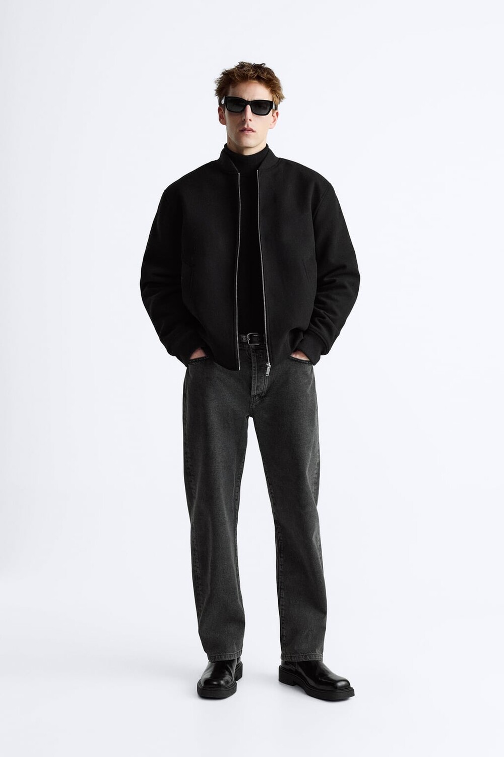 

Куртка-бомбер из искусственной дучи с контрастом ZARA, черный