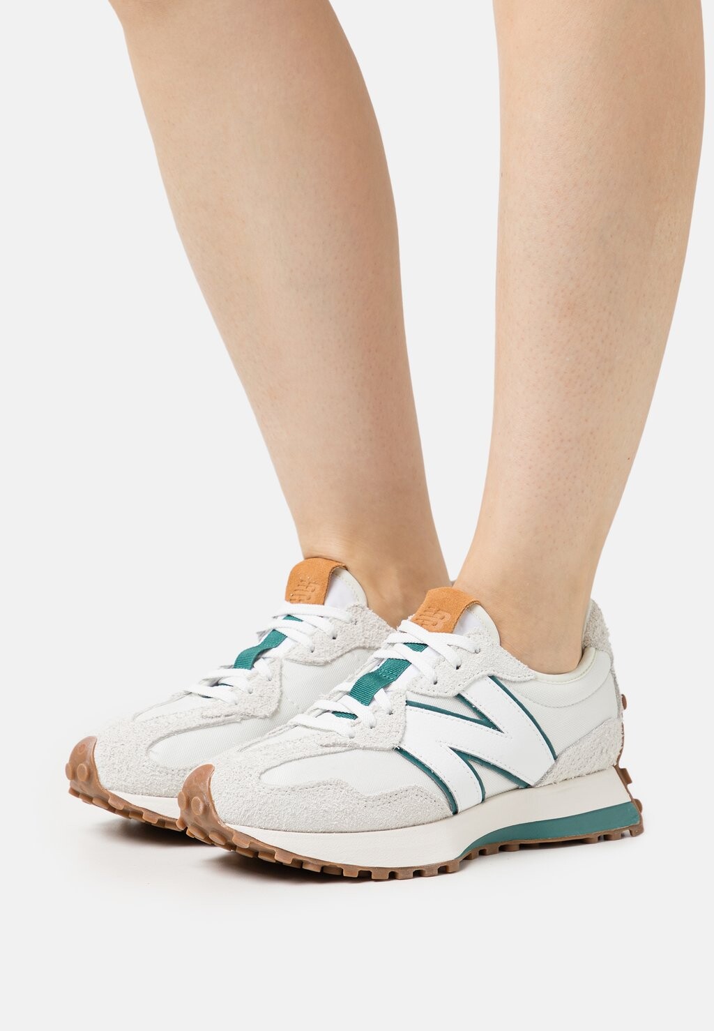 

Кроссовки New Balance