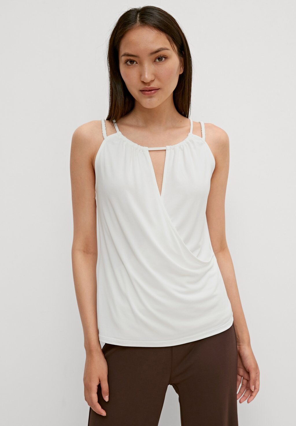 

Топ AUS comma, цвет off white