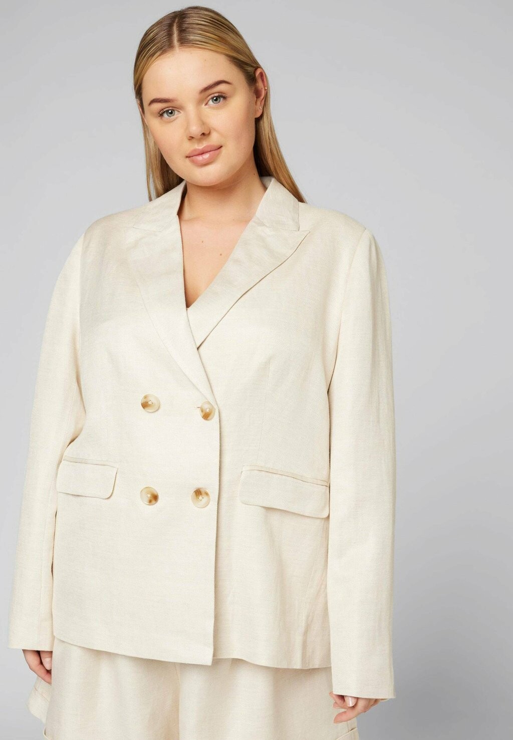 

Блейзер Guido Maria Kretschmer Curvy Collection, бежевый