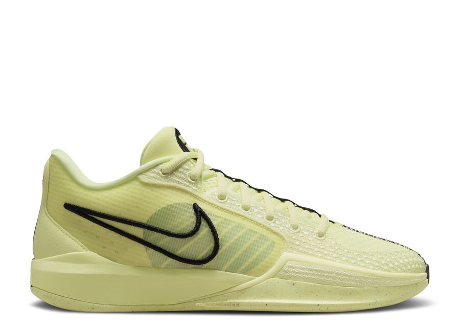 

Кроссовки Nike Wmns Sabrina 1, цвет Exclamat!on