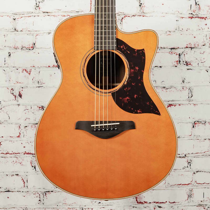 цена Акустическая гитара Yamaha AC3R AR Concert Cutaway Acoustic Electric Guitar - Vintage Natural