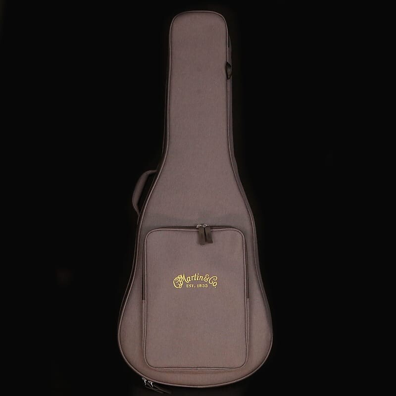 

Акустическая гитара Martin D-15M w/ Case and TONERITE AGING! 3lbs 13.3oz