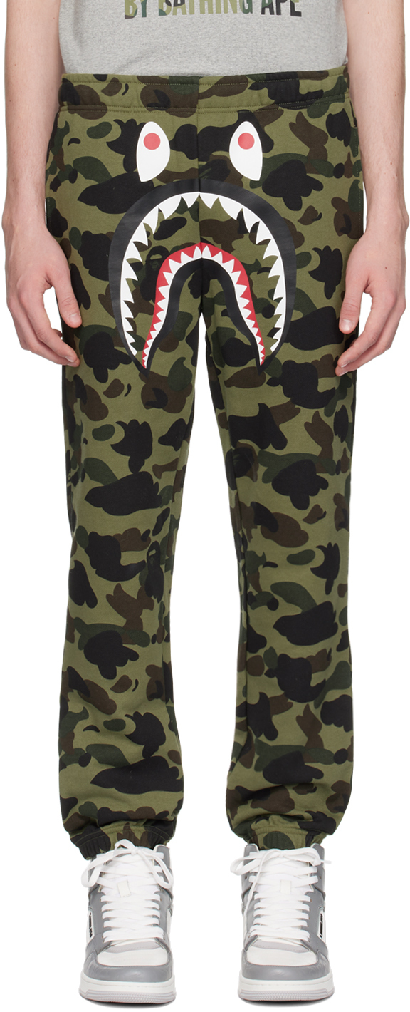 

Зеленые спортивные штаны 1st Camo Shark Bape