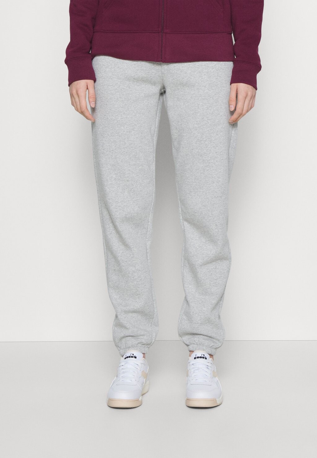 

Спортивные брюки HERITAGE JOGGER GAP, светло-серый вереск