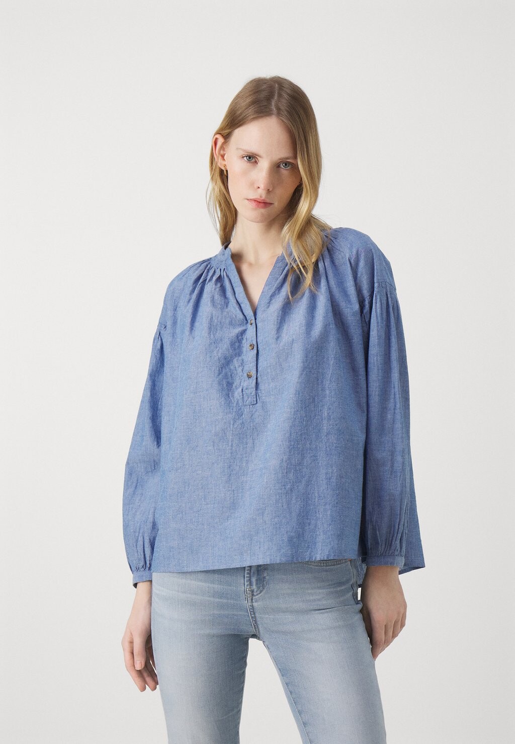 

Блузка Nipoa Vanessa Bruno, цвет chambray