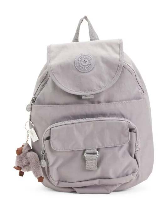 

Большой нейлоновый рюкзак Queenie с клапаном спереди Kipling, серый