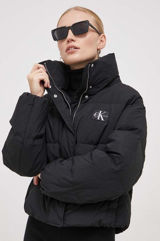 

Пуховик Calvin Klein Jeans, черный