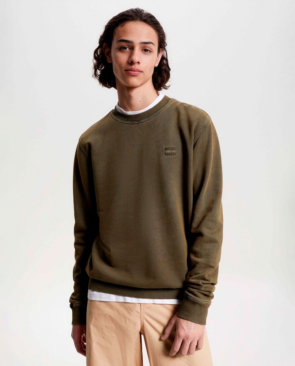 

Мужская толстовка с круглым вырезом и эффектом потертости Tommy Jeans, каки
